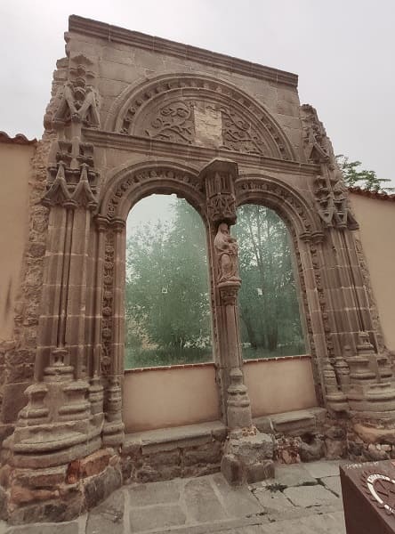 antiguo Hospital santa Escolastica, Avila