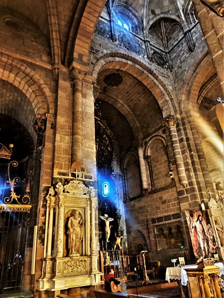 iglesia de san Pedro, interior, Avila