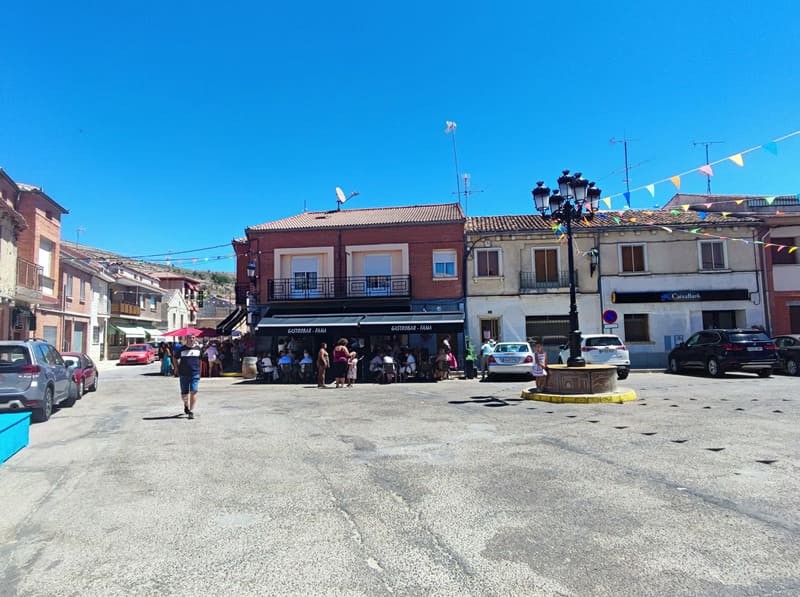 plaza Mayor, Sacramenia