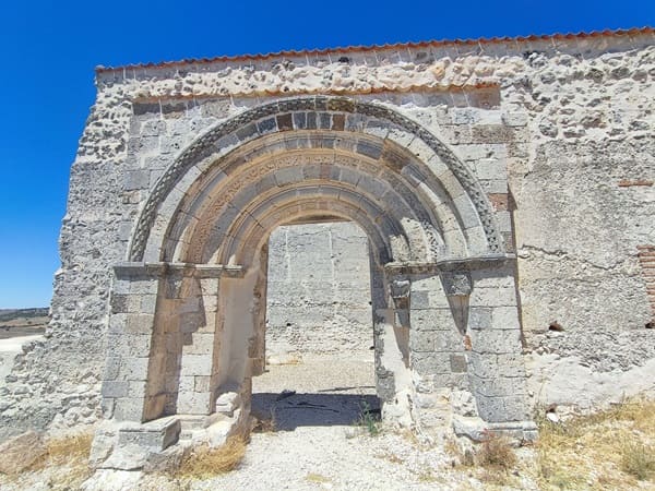 iglesia de san miguel,, Sacramenia