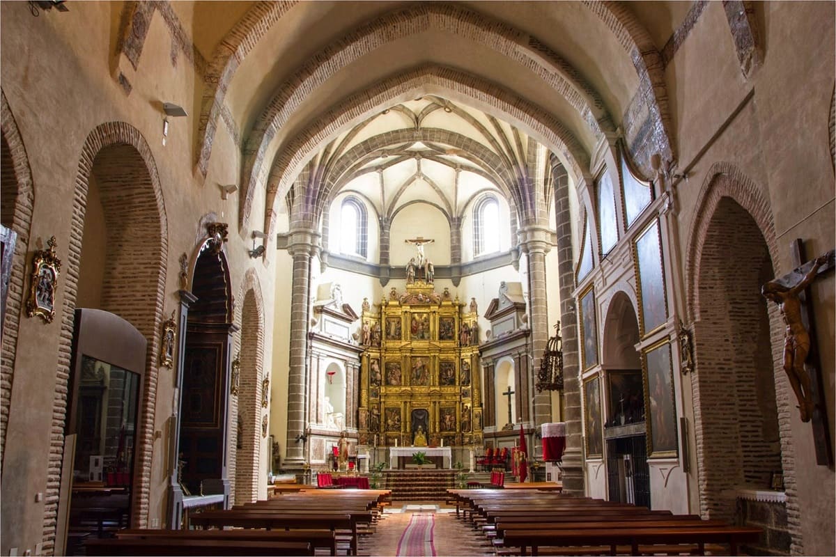 iglesia Asuncion, interior, Martin Muñoz de las Posadas