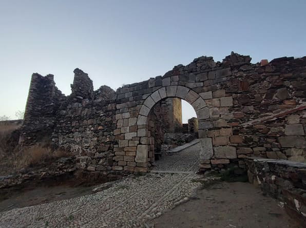castillo de la Mora Encantada, Salvatierra de Tormes