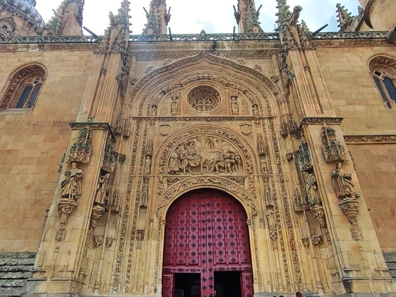 catedral Nueva de Salamanca, fachada lateral