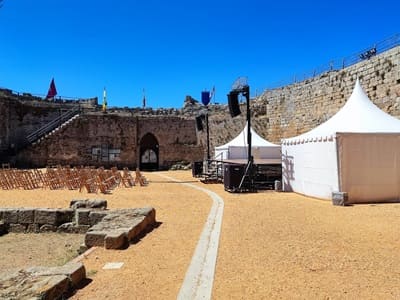 interior del castillo de Ledesma