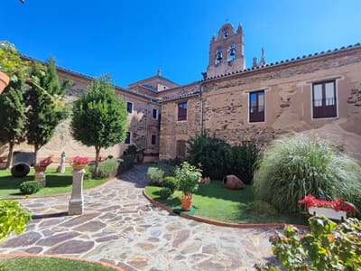 patio del museo Carmelito, Alba de Tormes