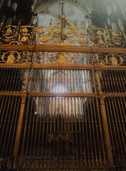 reja del coro de la catedral, Sevilla