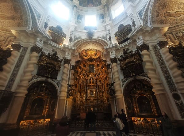 conjunto monumental de los franceses, interior, Sevilla