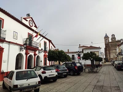 calle Mayor, Castillo de las Guardas