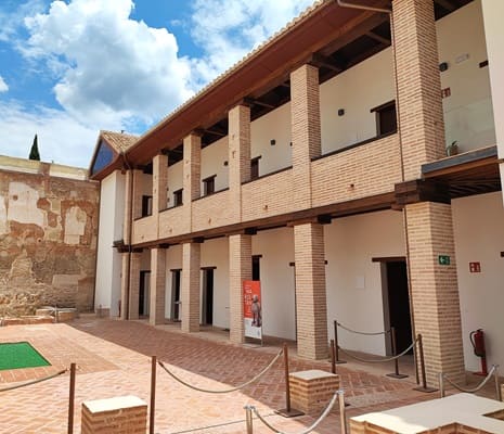Maristan, Granada