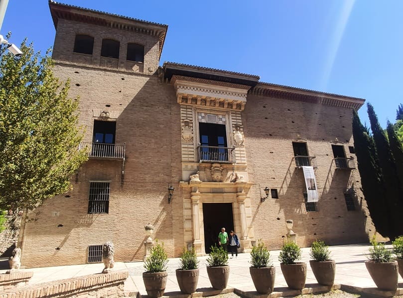 Palacio de los Cordova, fachada, Granada