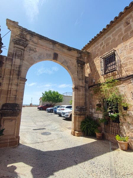 iglesia de san Mateo, Baños de la Encina