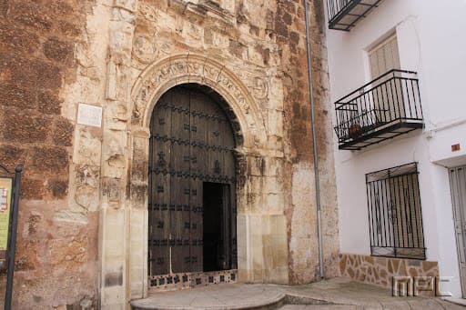 Iglesia de la Asunción de Hornos, puerta