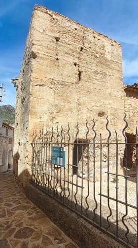 torre del castillo de Puerta del Segura