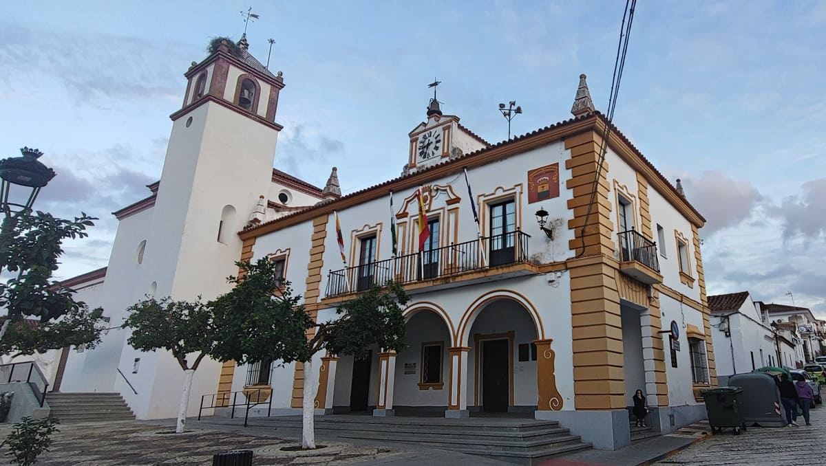 Ayuntamiento y parroquia de san Isidro Labrador, Rosales de la Frontera