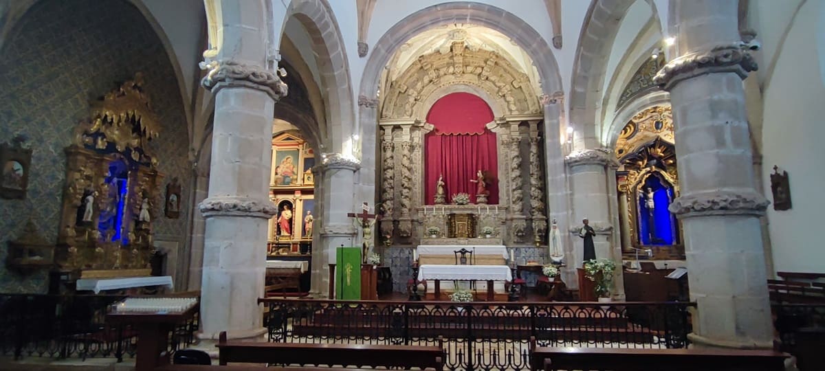 Santuario de Nuestra Señora de Aires, retablo