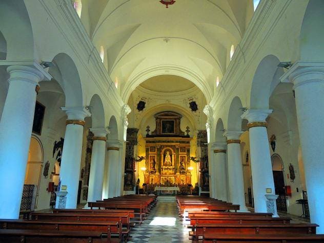 iglesia santa María la Coronada, interior, San Roque