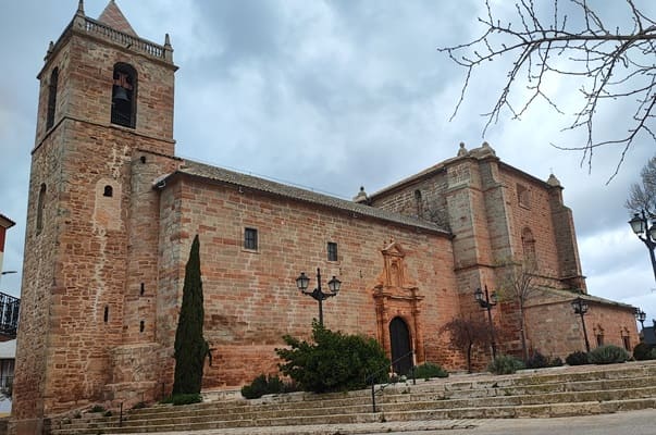 Iglesia Olmos, Torre de Juan Abad